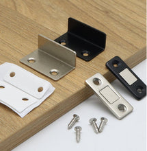 Laden Sie das Bild in den Galerie-Viewer, Magnet Schnapper / Türverschluss, schwarz oder silber