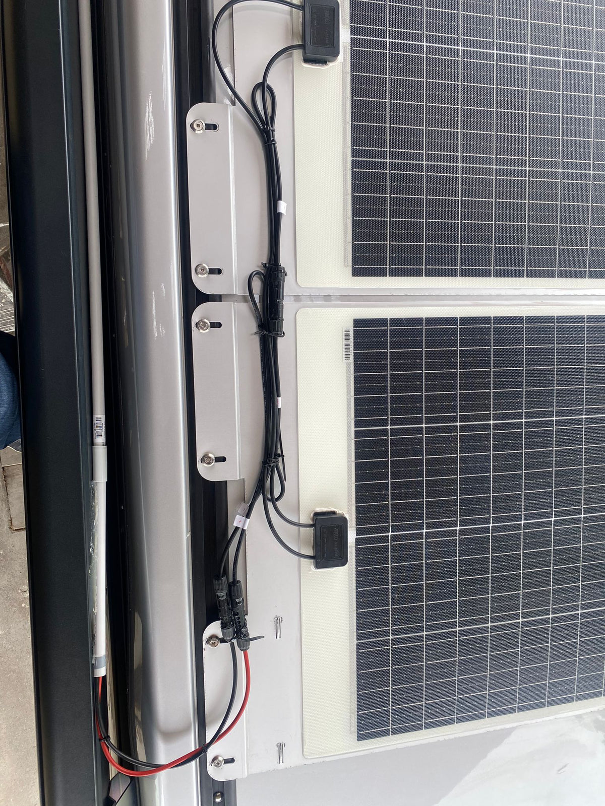 Ford Nugget Solaranlage, 135W / 270W Kit, inkl. MPPT Laderegler mit Bluetooth