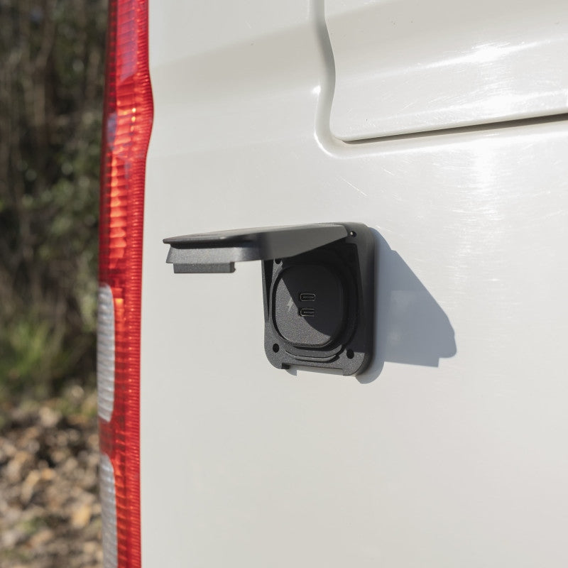 Doppel-USB-C Aussenanschluss-Dose - Scanstrut Ventura Serie