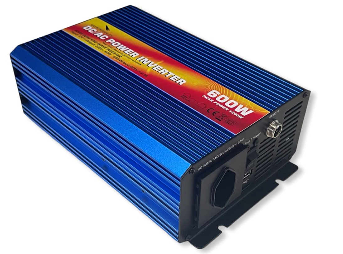 High-End Wechselrichter mit 600W Dauerleistung, CH-Steckdose und Option für Fernbedienung