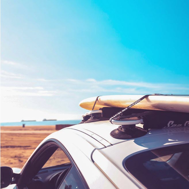 SeaSucker Board Rack, Surfboard and more mit Industrie- Saugnäpfen