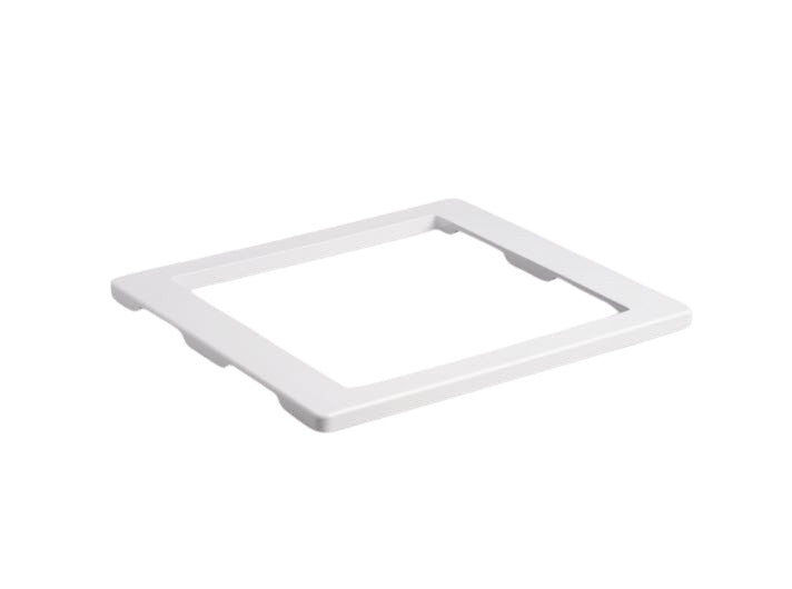 Cadre adaptateur Dometic pour égaliser les bords dans le Fiat Ducato Micro Heki 280 x 280 mm.