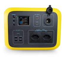 Laden Sie das Bild in den Galerie-Viewer, Avantura Pro 2 - Solargenerator 500Wh &quot;Swiss Edition&quot; – mobile Stromversorgung für Laptop, E-Bikes, Handy