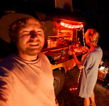 Laden Sie das Bild in den Galerie-Viewer, CAMPLIGHT - TAU (rot)