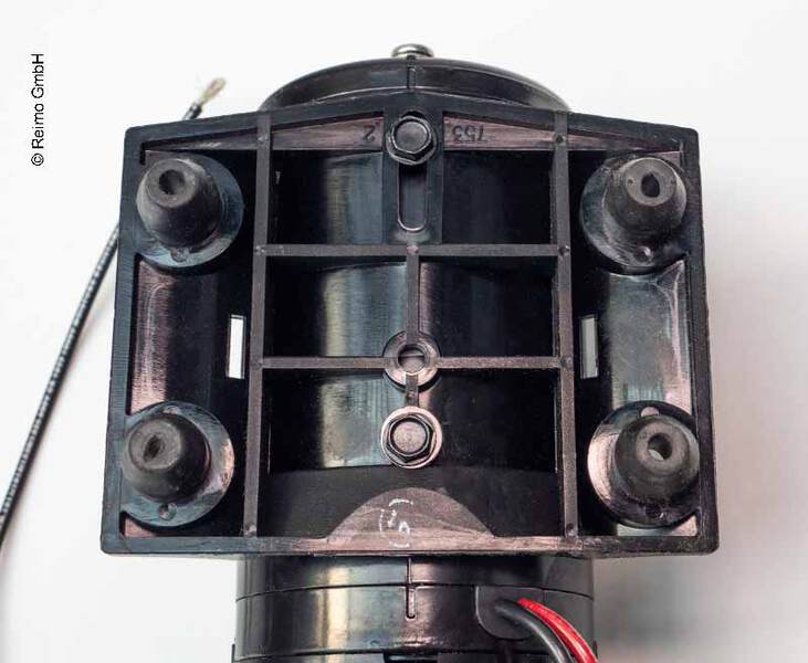 LILIE Fäkalienpumpe LS320 – Ansicht 4