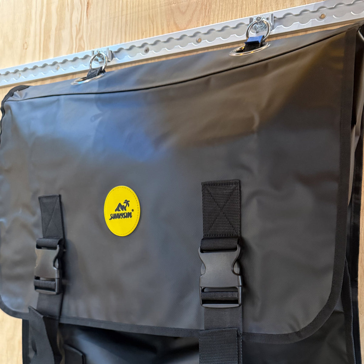 Sunnyside LAMA Rucksack für Fahrzeuge im Einsatz