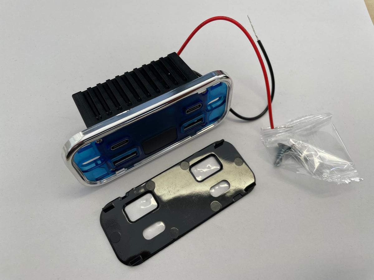 USB 2x USB-A und 2x USB-C, Max. 76W