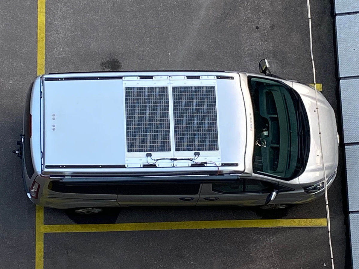 Abgebogenes Aluminium Blech für Solaranlage auf Ford Nugget
