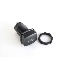 Laden Sie das Bild in den Galerie-Viewer, Wasserdichte USB-C / USB-A Steckdose Flip Pro von Scanstrut