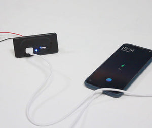 12V/24V- USB - Buchse zum Einbau mit zwei USB-Anschlüssen