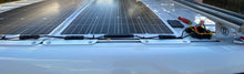 Laden Sie das Bild in den Galerie-Viewer, T5 / T6 Solaranlage, 135W / 270W Kit für California Aufstelldach, inkl. MPPT Laderegler mit Bluetooth