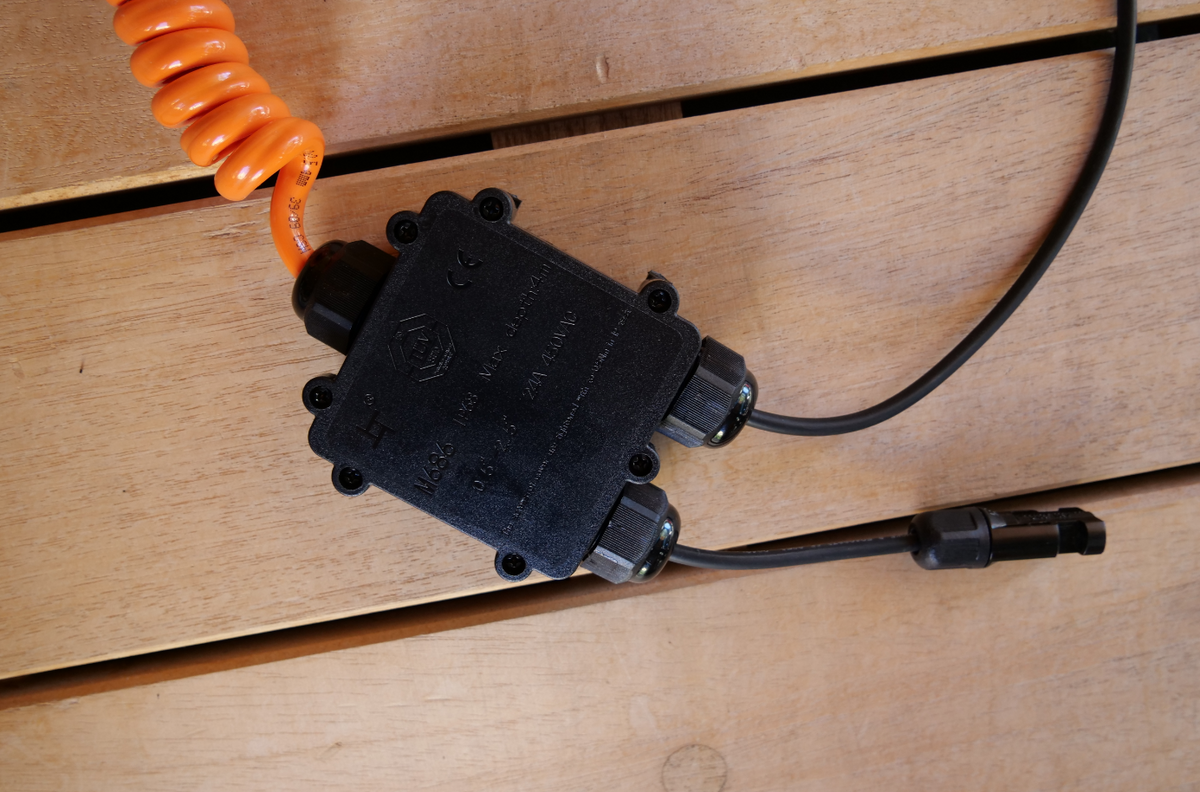 Sistema solare T5 / T6, kit da 135W / 270W per tetto pop-top in California, incluso regolatore di carica MPPT con Bluetooth