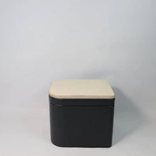 Laden Sie das Bild in den Galerie-Viewer, Trelino® Origin M - Trenntoilette für Kastenwagen &amp; Ford Nugget
