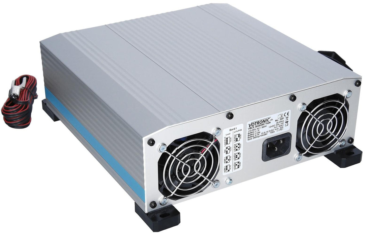 Votronic VBCS Triple 30/20/250 Battery Charger, Ladebooster, MPPT Solar und Ladegerät in einem (3242)