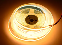 Laden Sie das Bild in den Galerie-Viewer, 12V LED Band selbstklebend, kürzbar, 8mm schmal, Warmweiss, 5m Rolle