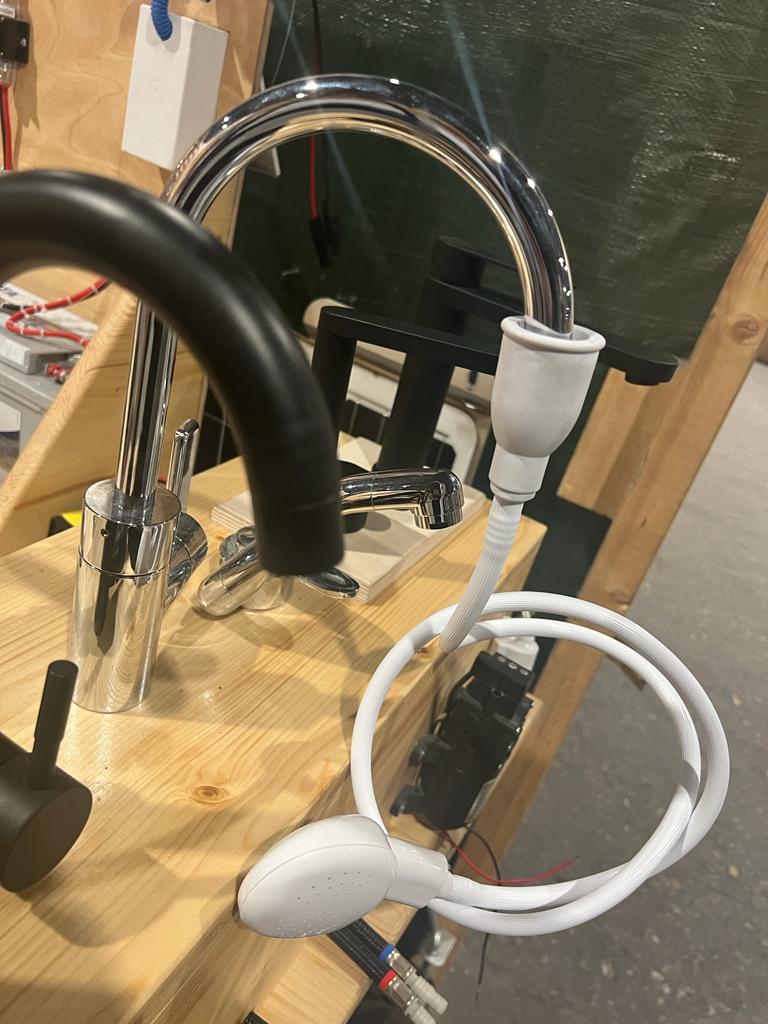Douche pour robinet, avec bouchon en silicone, longueur : 1.1m