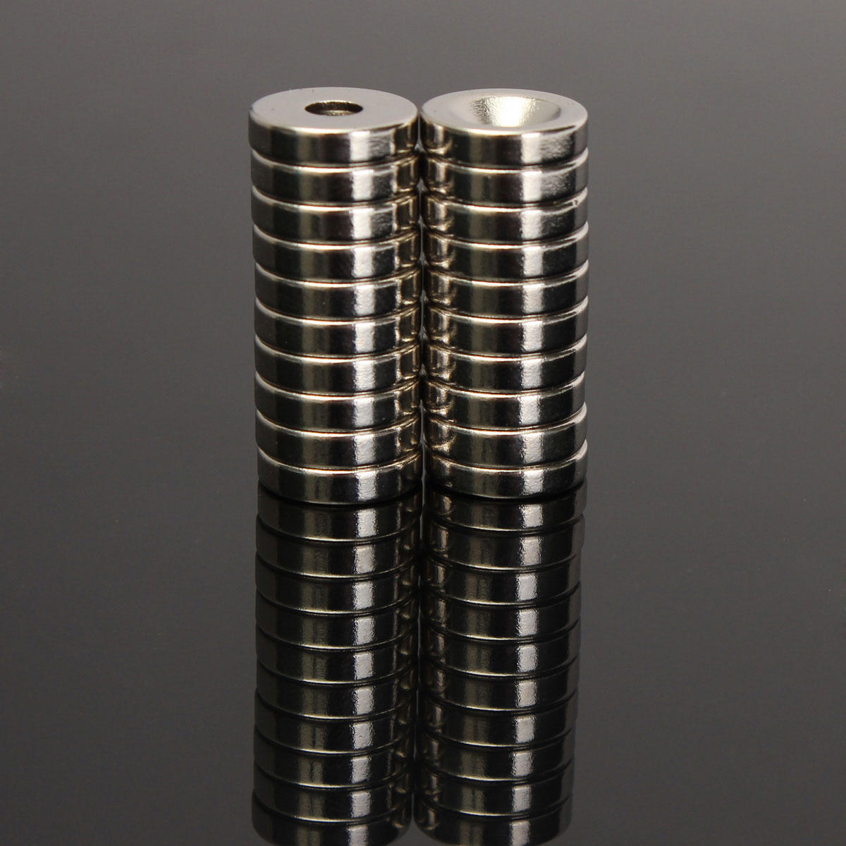 20Stk. 12x3mm Magneten mit 4mm Loch, Neodym