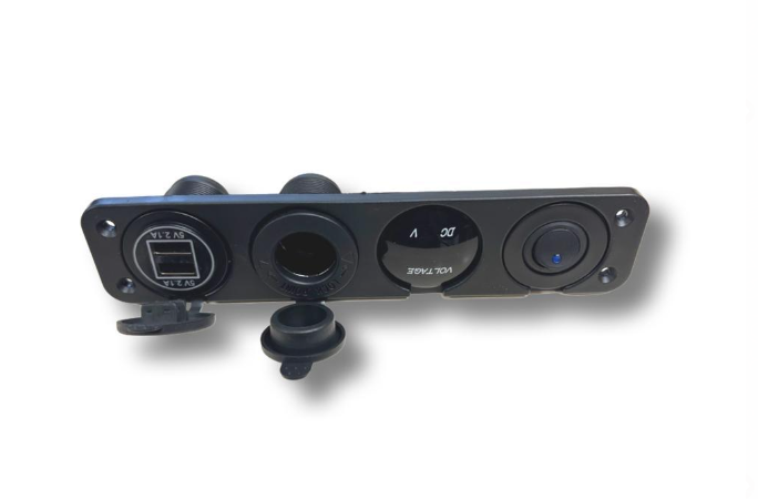 4 in 1 12V-24V Steckdosenpanel USB, Zigarettenanzünder, Voltanzeige und Schalter